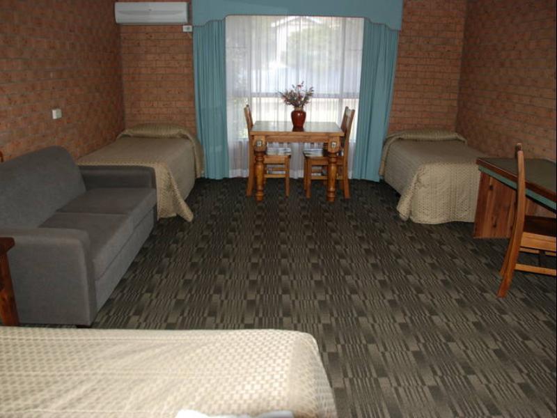 James Street Motor Inn Toowoomba Exteriör bild