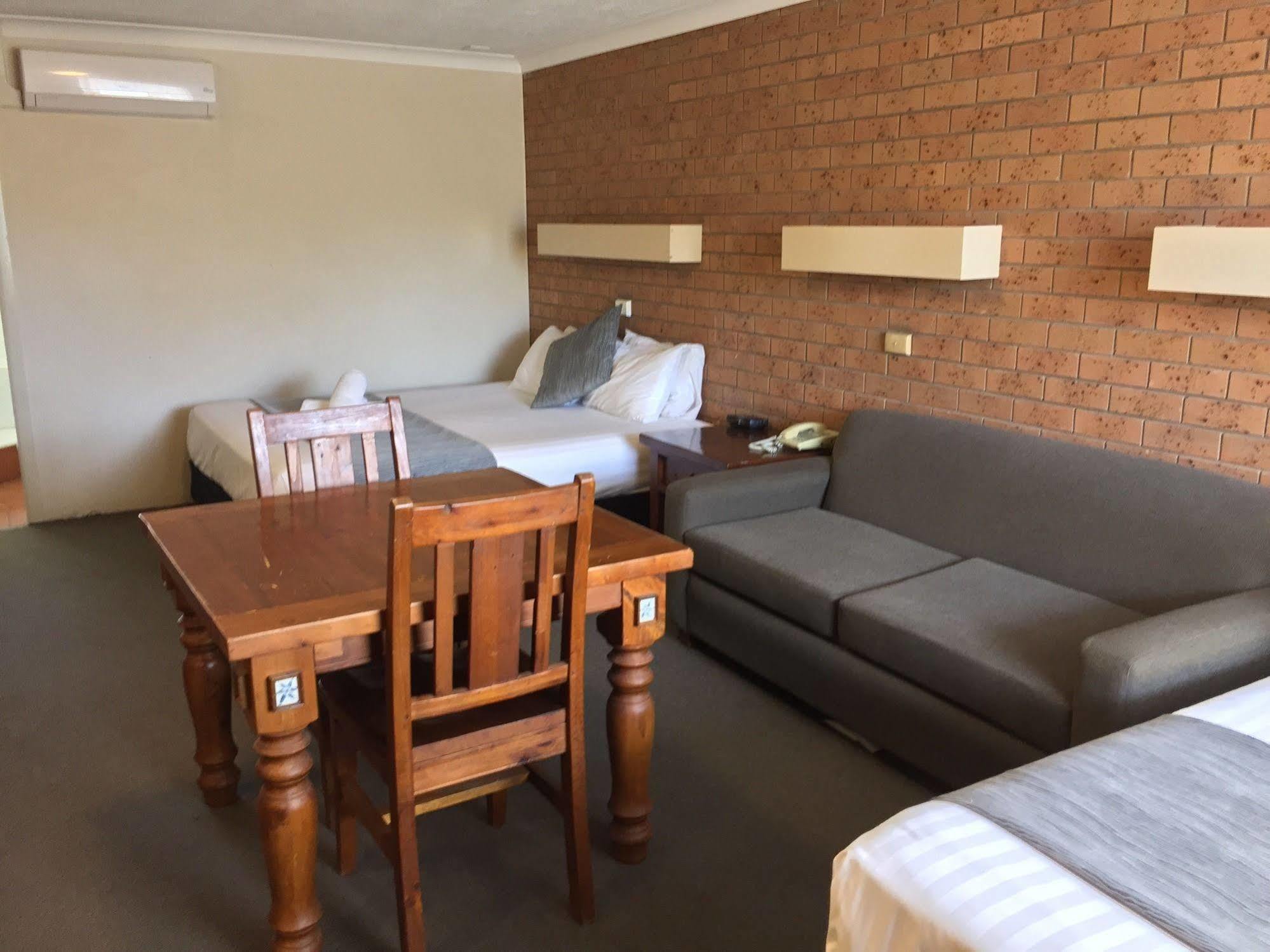 James Street Motor Inn Toowoomba Exteriör bild